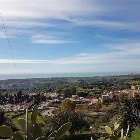 Pensionat Tra Mare E Mito Agrigento